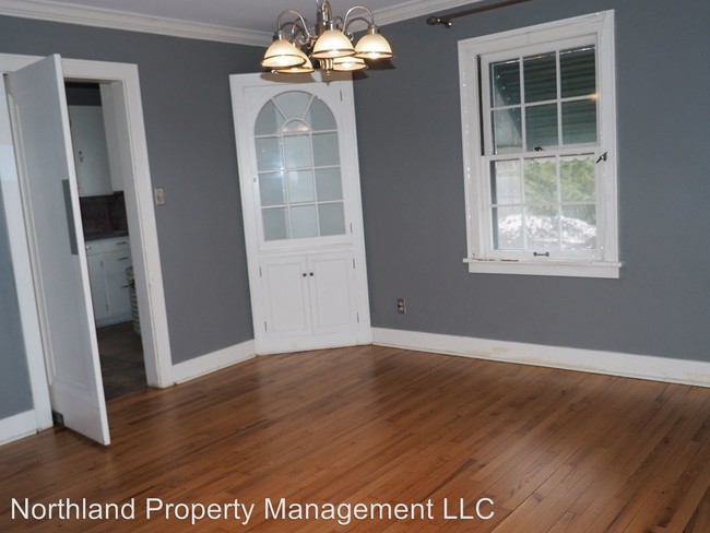 Building Photo - 2 br, 1.5 bath House - 822 Munson Avenue