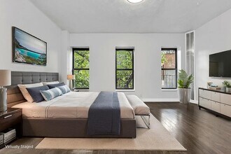 Building Photo - 115 Perry St