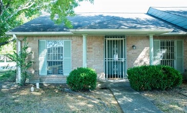 Building Photo - 12823 High Star Dr