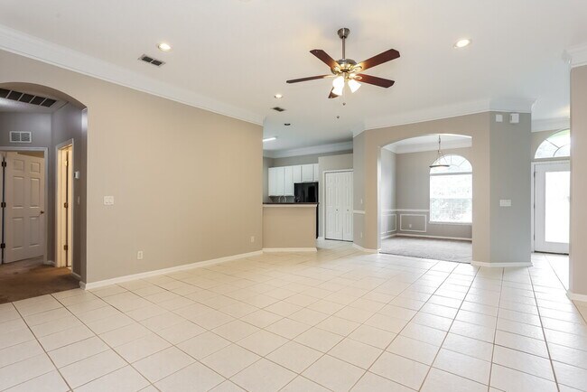 Building Photo - 1637 Merroway Ln