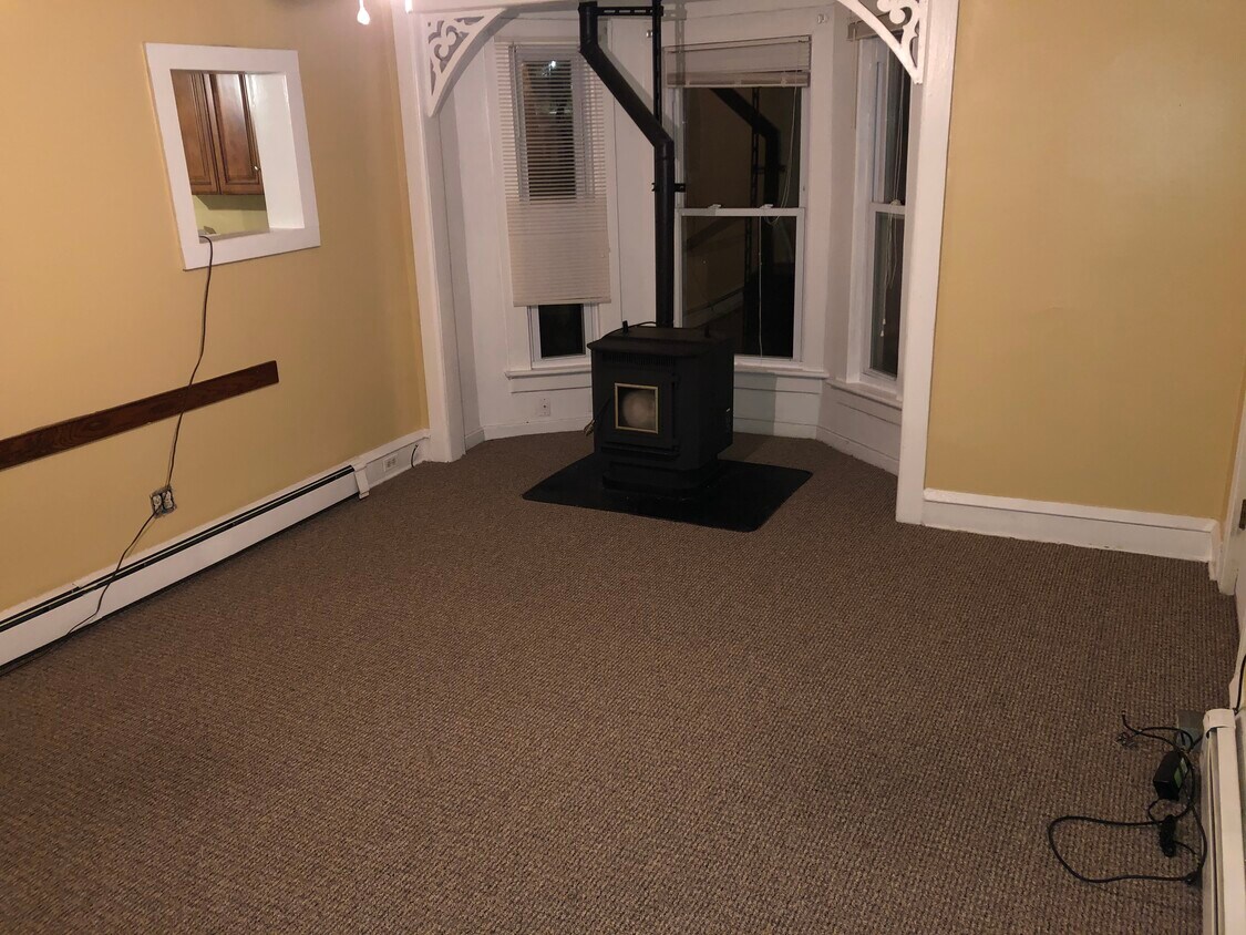 Primary Photo - 1 Dell Rd