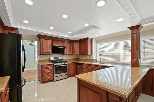 Foto del edificio - 6598 Bradford Ct