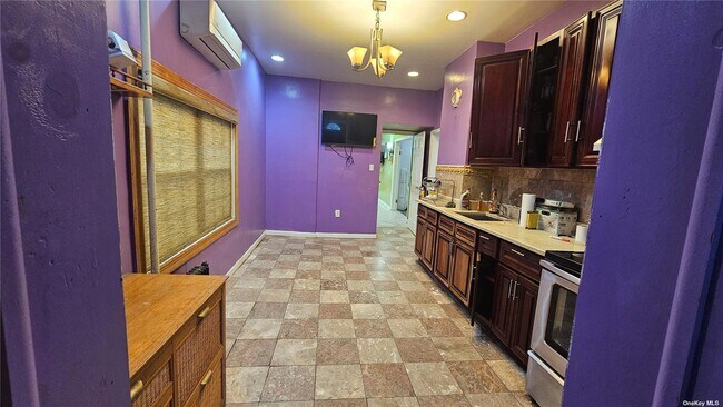 Foto del edificio - 151-01 85th Dr