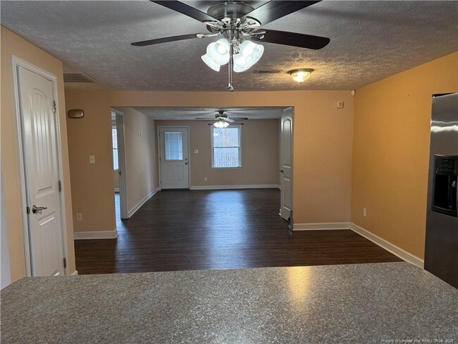 Foto del edificio - 3272 Dorian Rd