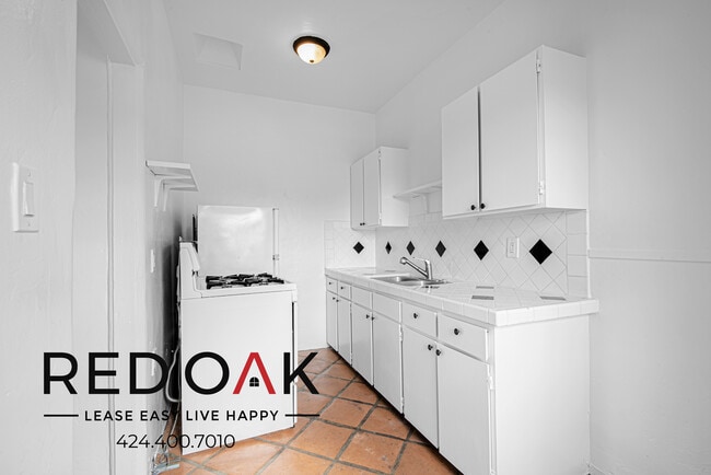 Foto del edificio - 660 Cochran Ave