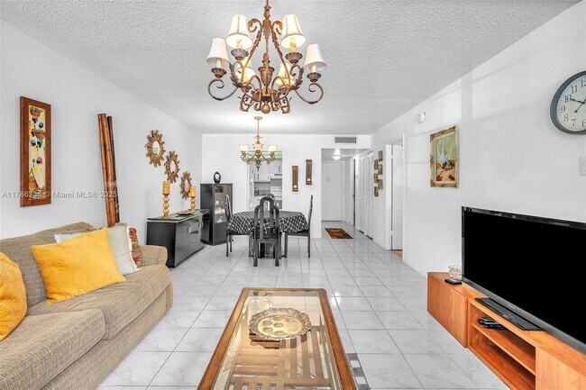 Foto del edificio - 1400 St Charles Pl