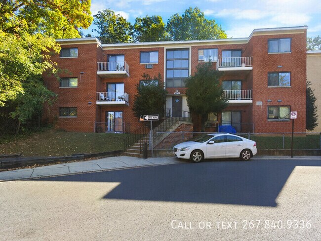 Photo - 4030 Livingston Rd SE Apartment