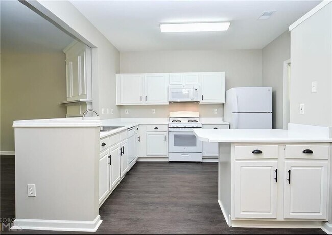 Building Photo - 4645 Valais Ct