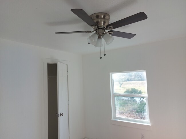 Building Photo - 18612 Baughman Dr