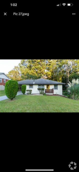 Building Photo - 2602 Macon Dr SW