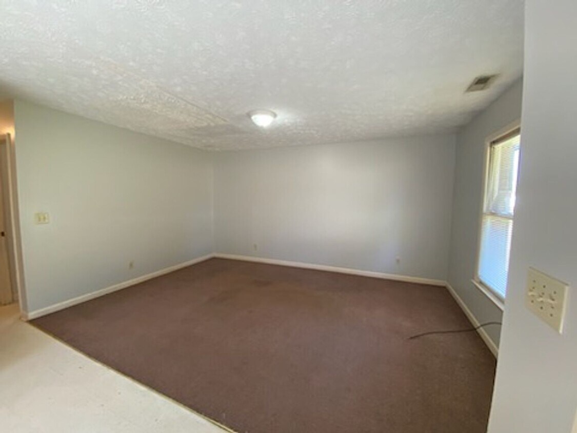 1966 Glenwick Dr, Fayetteville, NC 28304 House Rental in Fayetteville