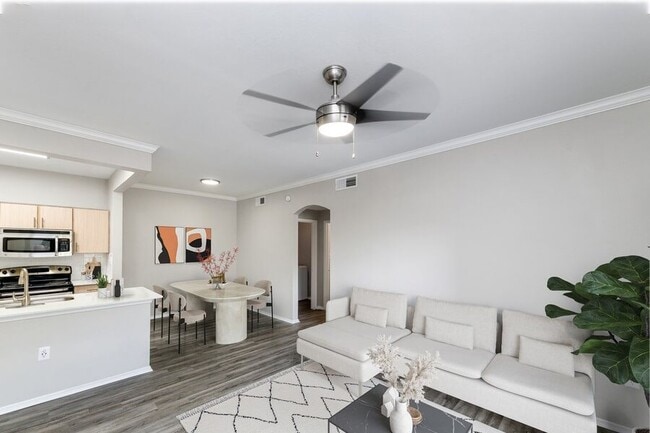 Building Photo - Essence North Dallas