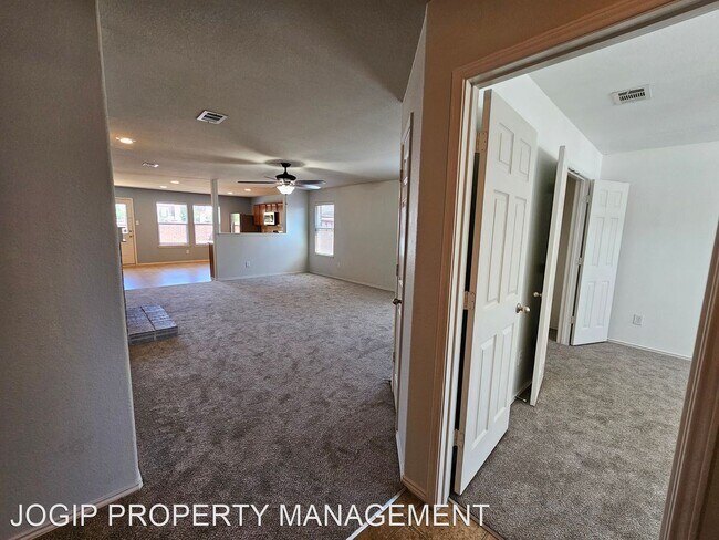 Building Photo - 3 br, 2 bath House - 2409 Clairborne Drive