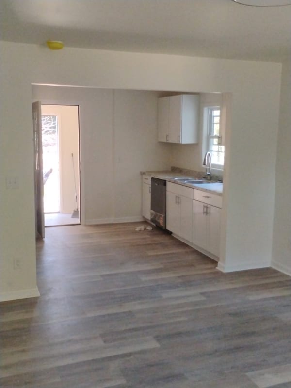 Building Photo - 1513 Braxton St