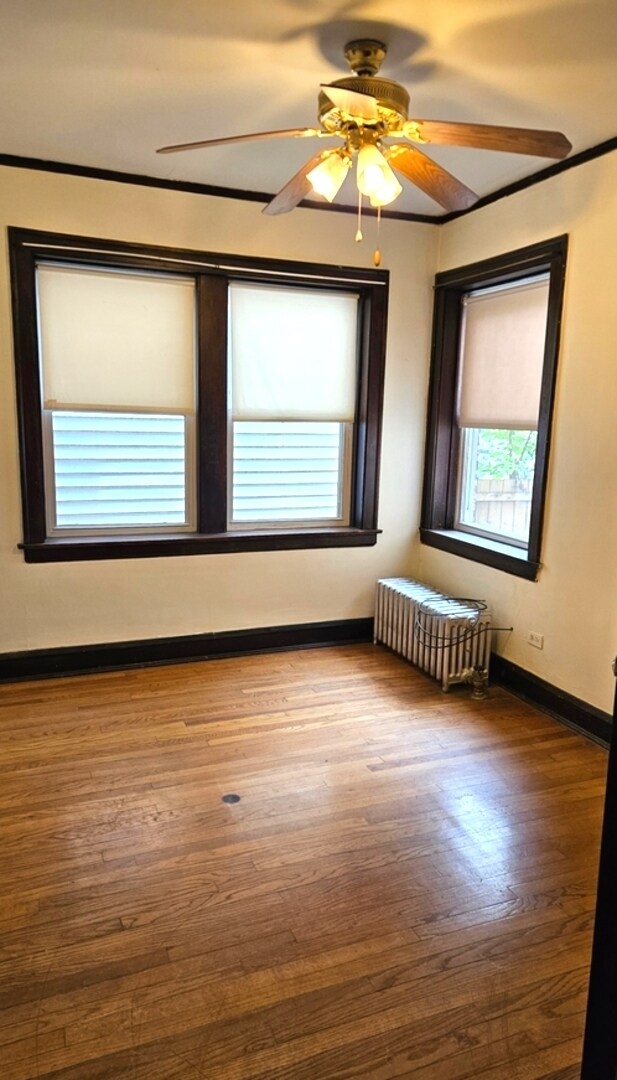 Foto del edificio - 3540 N New England Ave