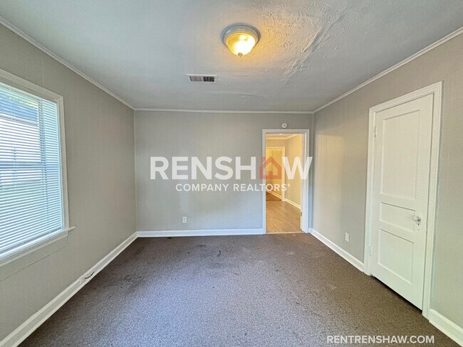 Foto del edificio - 502 E Dison Ave