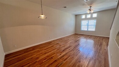 Building Photo - 2710 Hullsmith Dr