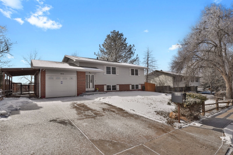 Primary Photo - 6615 Athletic Ave