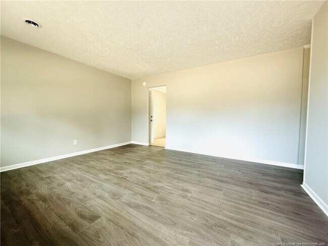 Foto del edificio - 4730 Rosehill Rd