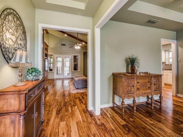 Foto del edificio - 1805 Rollingwood Ct