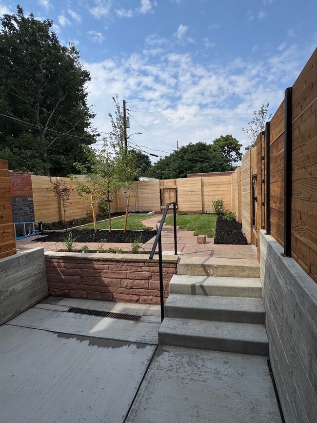 private patio - 2635 W 33rd Ave