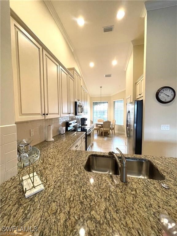 Building Photo - 9426 Benvenuto Ct
