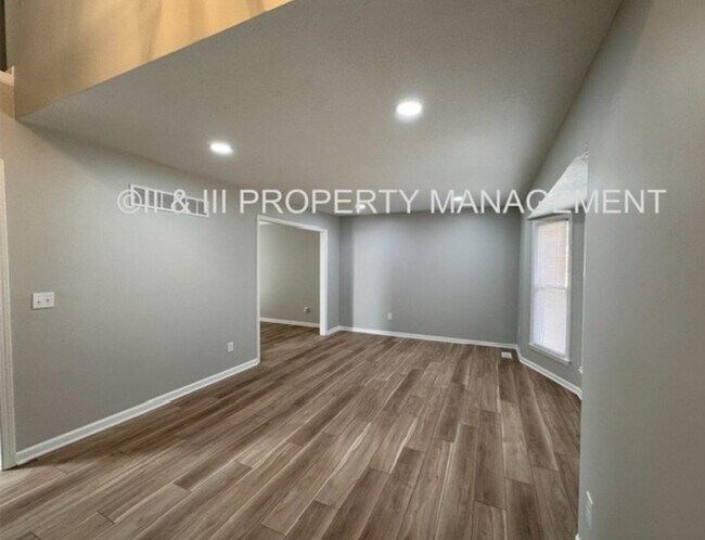 Foto del edificio - 14533 W 86th Terrace