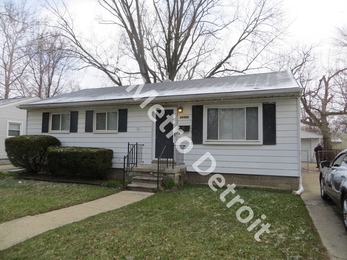 3 Bedroom Warren Ranch House Rental in Warren, MI