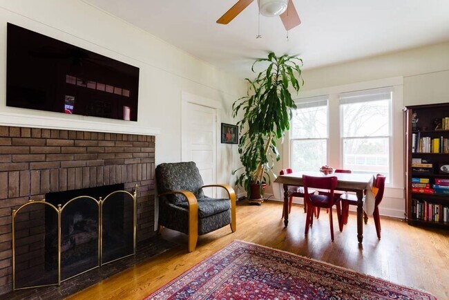 Foto del edificio - 605 Harthan St