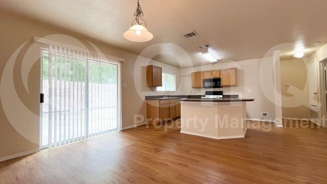 Building Photo - 8644 Boswell Meadows Dr