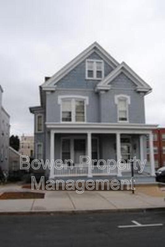 111 King St Unit 111King3, Hagerstown, MD 21740 Condo for Rent in