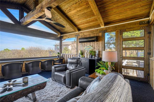 Foto principal - 245 Cambridge Dr