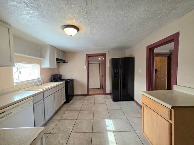 Building Photo - 2525 California St