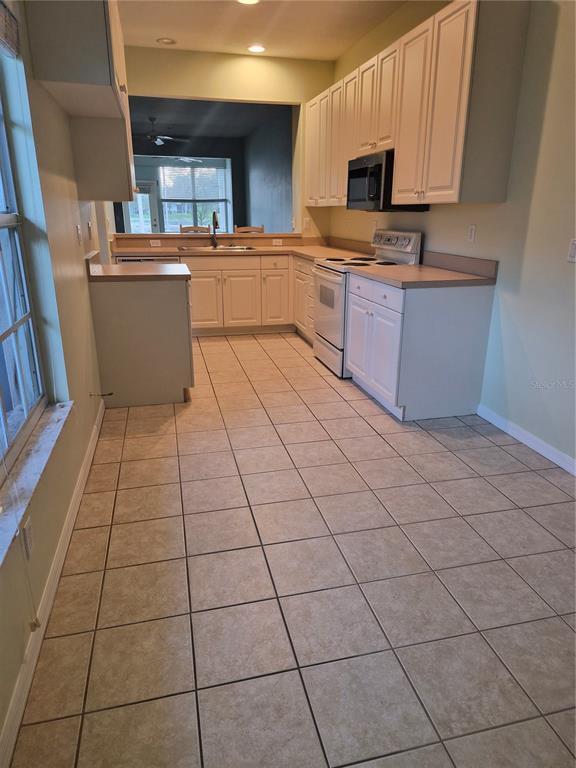 Building Photo - 1814 San Silvestro Dr