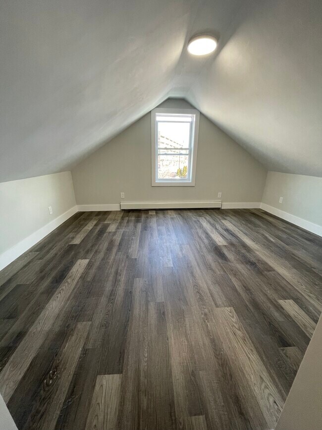 1 Bedroom, Top Floor - 173 & 189 E Merrimack St, Lowell MA 01852