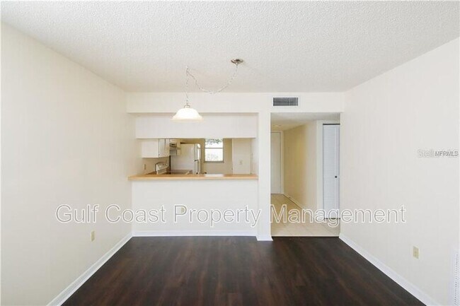 Foto del edificio - 437 Cerromar Ln