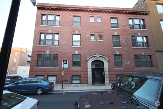 Building Photo - 2851 N Orchard St