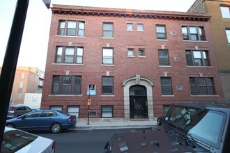 Building Photo - 2851 N Orchard St