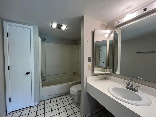 Foto del edificio - 1 bedroom 1 bath condo in Grenelefe