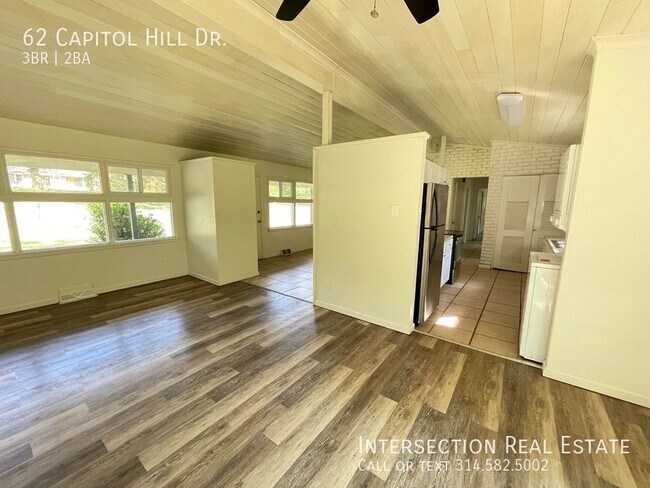 Building Photo - 62 Capitol Hill Dr