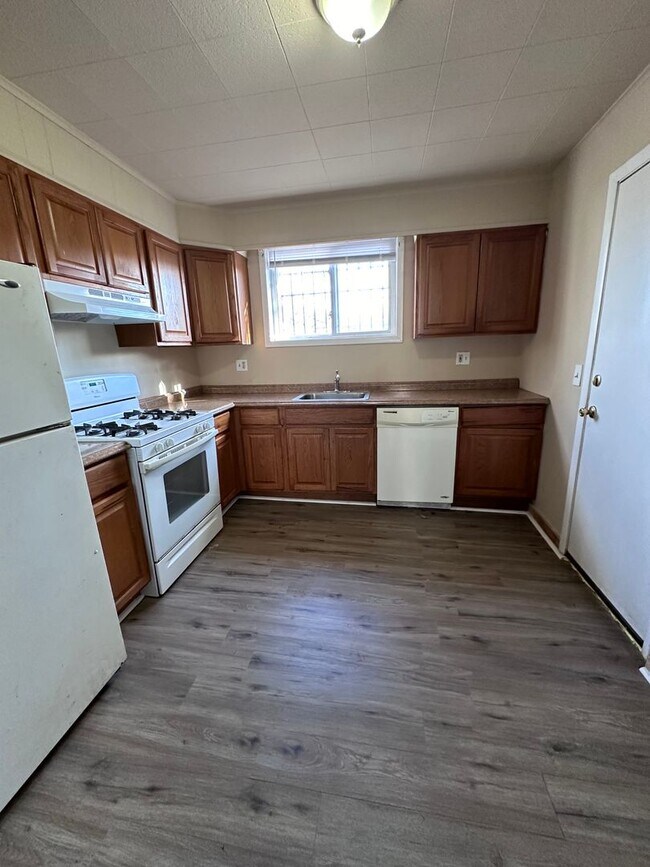 Photo - 26th & Tasker-RED HOT Grays Ferry-South Ph... House