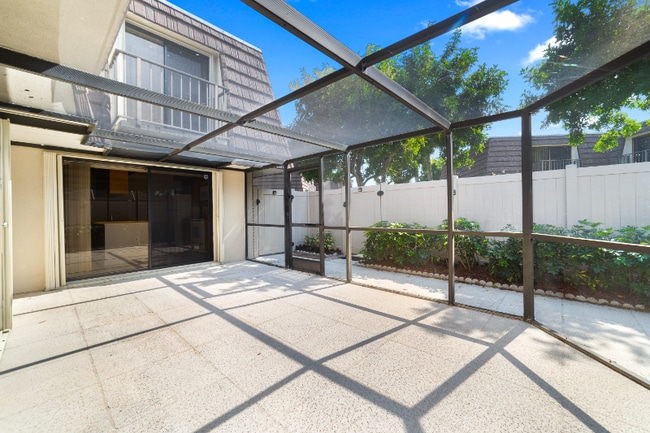 Building Photo - 7507 75th Way