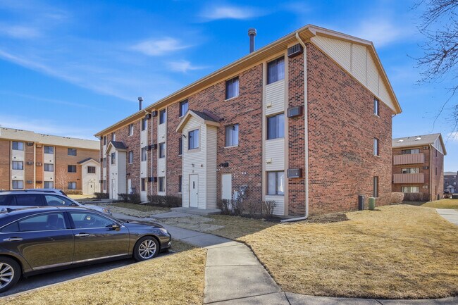 Foto del edificio - 13 Cedar Ct