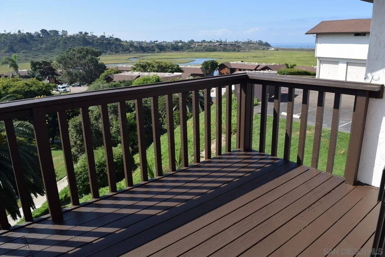 Primary Photo - 2428 Caminito Ocean Cove