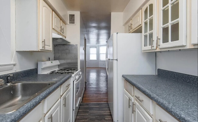 Foto del edificio - 5172 Parkside Ave