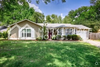 Building Photo - 15120 Balsam Dr SE