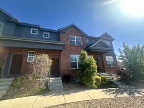 Building Photo - 23363 E Chenango Pl