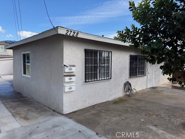 Foto del edificio - 2728 Denton Ave