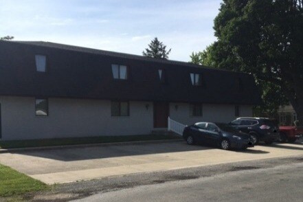 Off street parking - 701 Broadway Ave