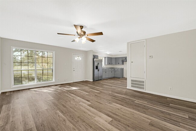 Foto del edificio - 3322 1st Ave S